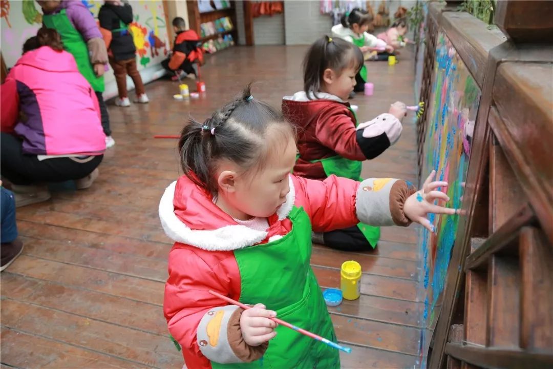 关于我和鬼变成家人的那件事